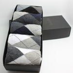 Herrensocken in Geschenkbox mit mittlerer Dicke, Herbst und Winter, Herrensocken in mittlerer Schlauchform, lässige Socken, einfache Fünf Paar Socken in Geschenkbox mit Rautenmuster
