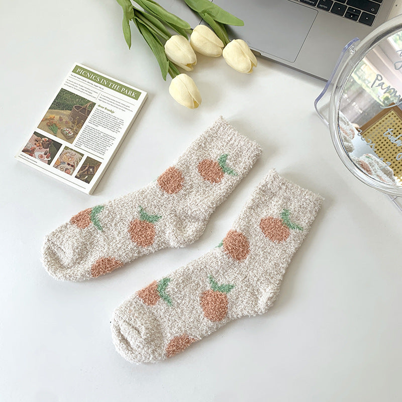 Women's Fashionable Simple Coral Fleece Mid-calf Socks