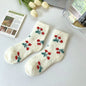 Women's Fashionable Simple Coral Fleece Mid-calf Socks